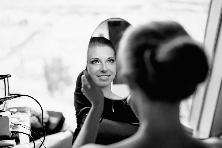 Daniela+Manuel - DM-Hochzeit-Weingut-Hillinger-003.jpg