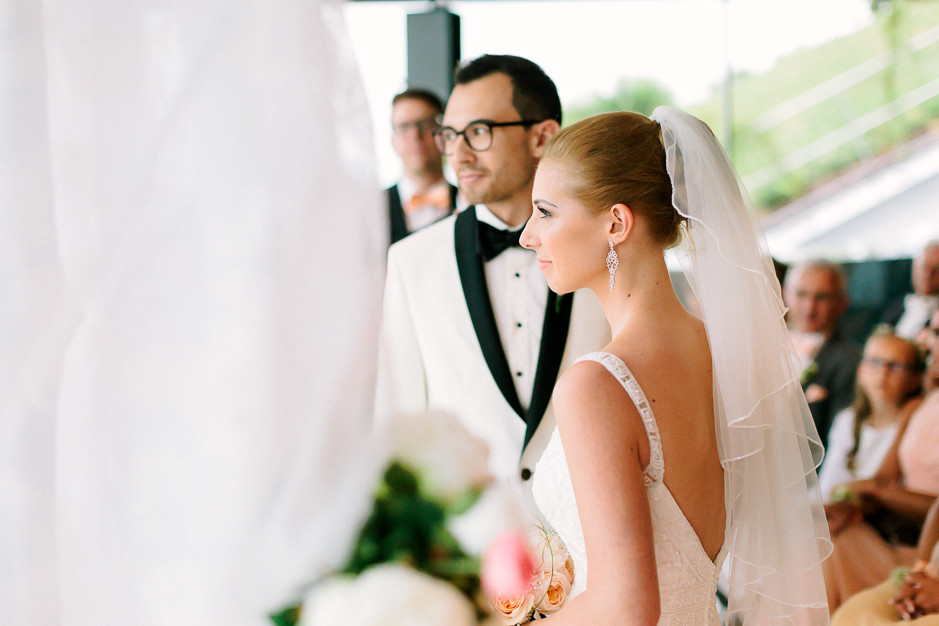 Daniela+Manuel - DM-Hochzeit-Weingut-Hillinger-035.jpg