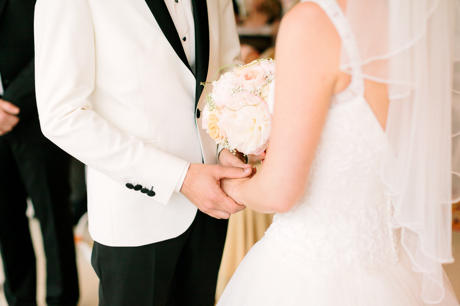 Daniela+Manuel - DM-Hochzeit-Weingut-Hillinger-037.jpg