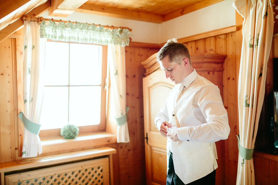 Silvia+Philipp - SP-Hochzeit-Magdalensberg-015.jpg