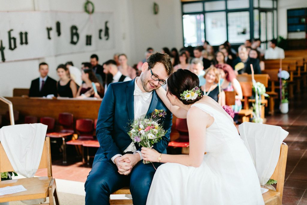 Barbara+Florian - BF-Hochzeit-Moebeldepot-022.jpg