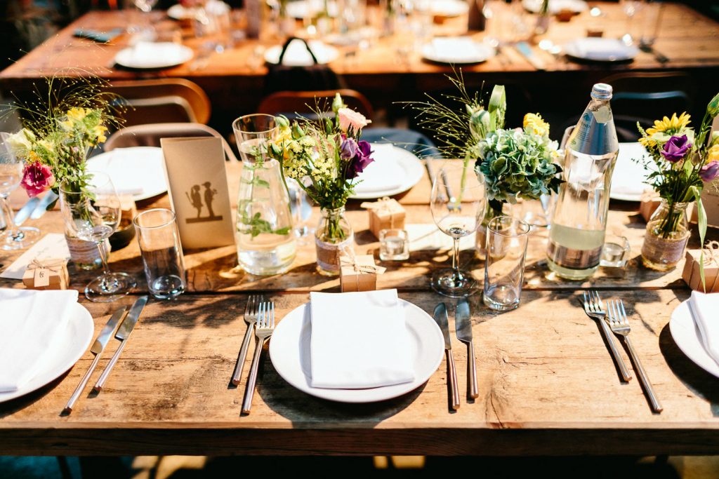 Barbara+Florian - BF-Hochzeit-Moebeldepot-046.jpg