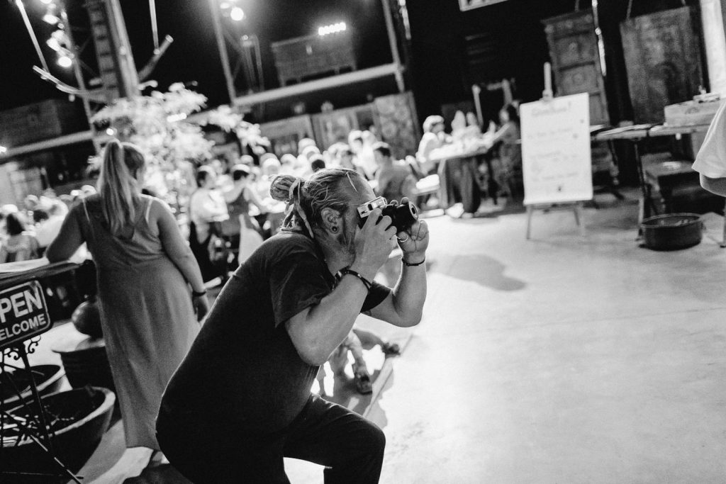 Barbara+Florian - BF-Hochzeit-Moebeldepot-055.jpg