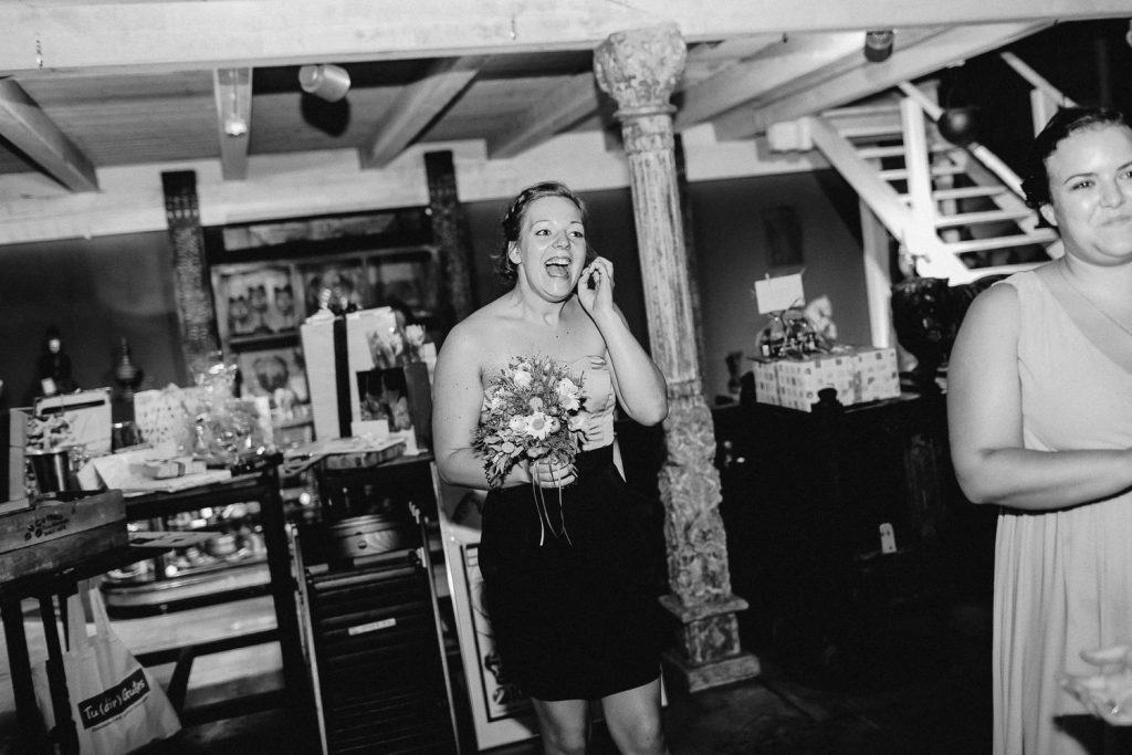 Barbara+Florian - BF-Hochzeit-Moebeldepot-061.jpg