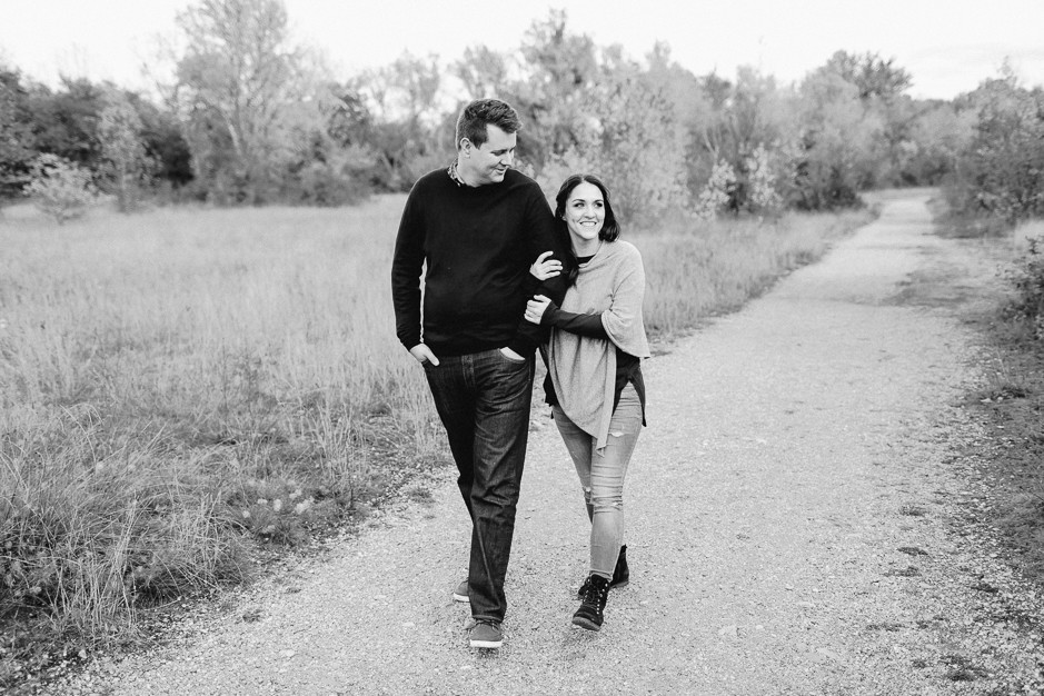 Caroline+Mario - CM-Engagment-Lobau-015.jpg