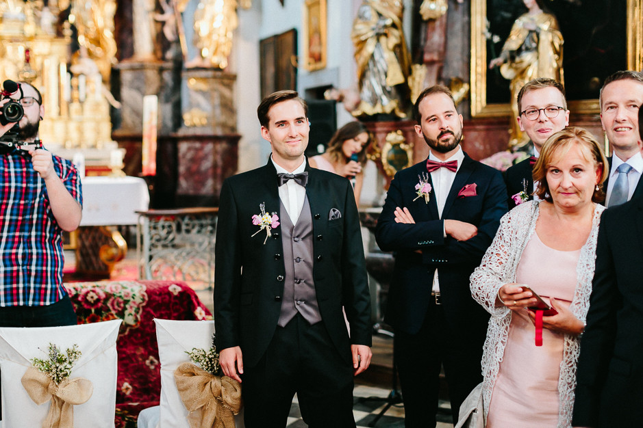 Inga+Michael - IM-Hochzeit-Weingut-Holler-032.jpg