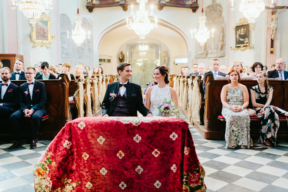 Inga+Michael - IM-Hochzeit-Weingut-Holler-036.jpg