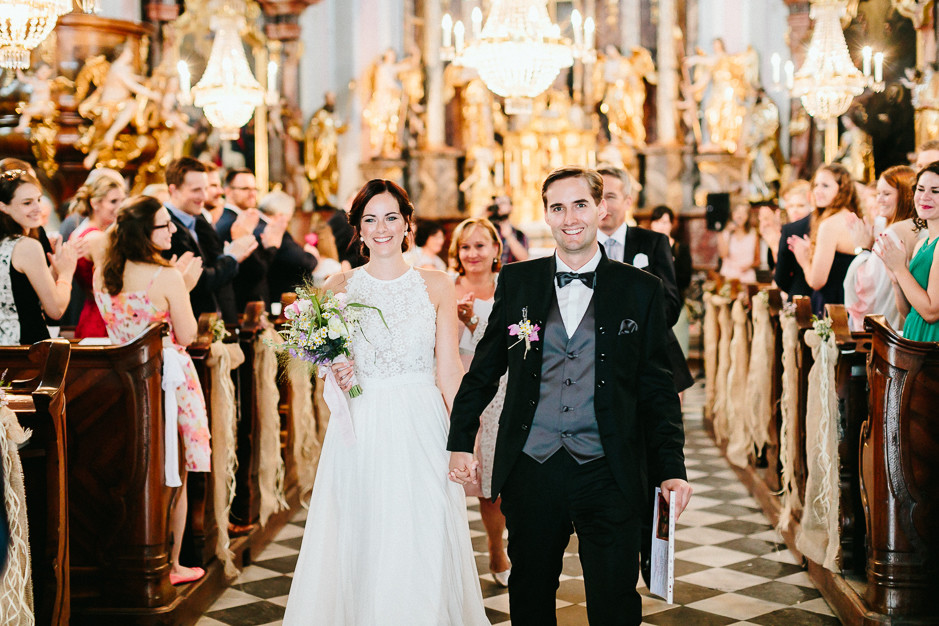 Inga+Michael - IM-Hochzeit-Weingut-Holler-047.jpg