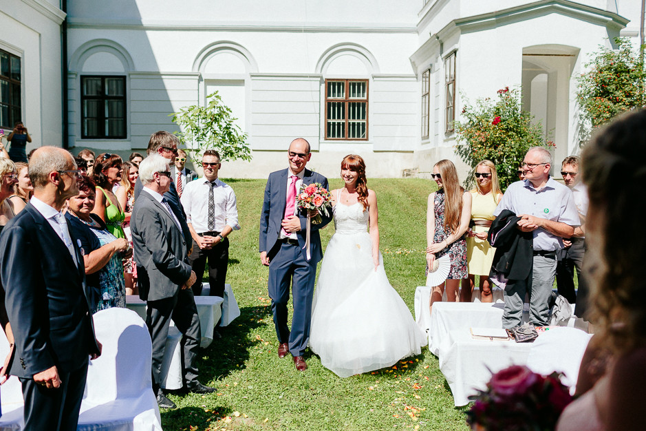 Petra+Lukas - PL-Hochzeit-Schloss-Nikitsch-040.jpg