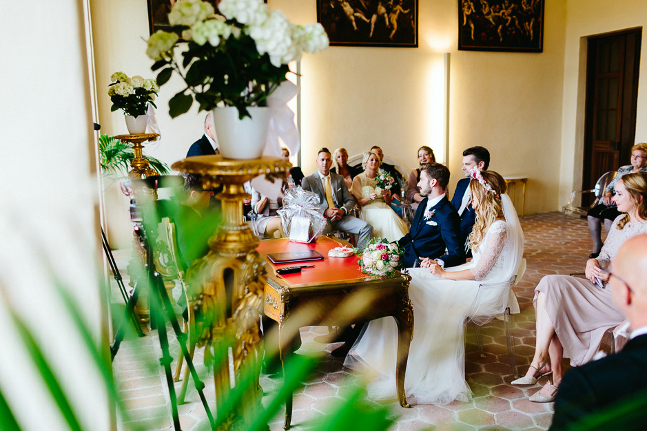 Tamara+Thomas - Hochzeit-Burg-Forchtenstein-027.jpg