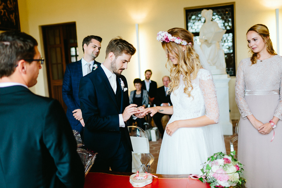 Tamara+Thomas - Hochzeit-Burg-Forchtenstein-028.jpg