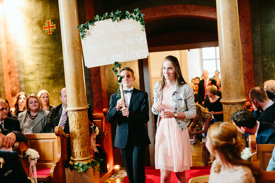 Tamara+Thomas - Hochzeit-Burg-Forchtenstein-038.jpg