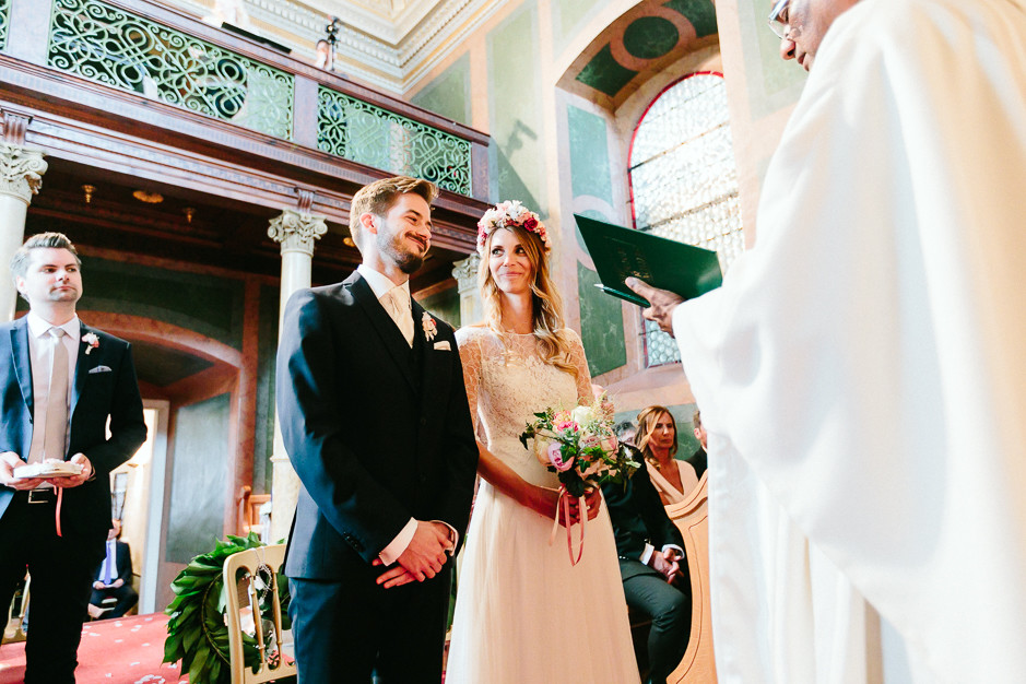 Tamara+Thomas - Hochzeit-Burg-Forchtenstein-043.jpg