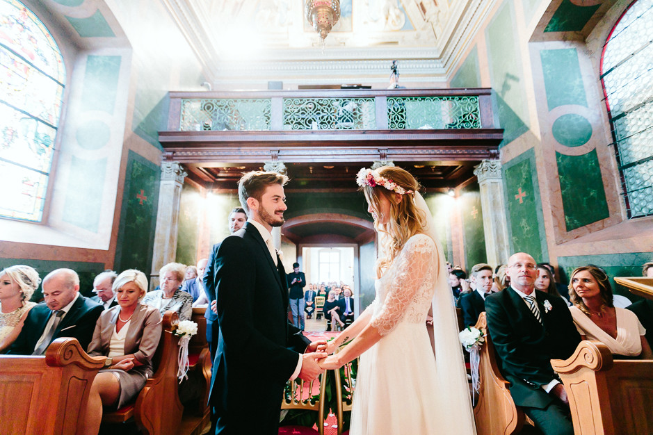 Tamara+Thomas - Hochzeit-Burg-Forchtenstein-047.jpg