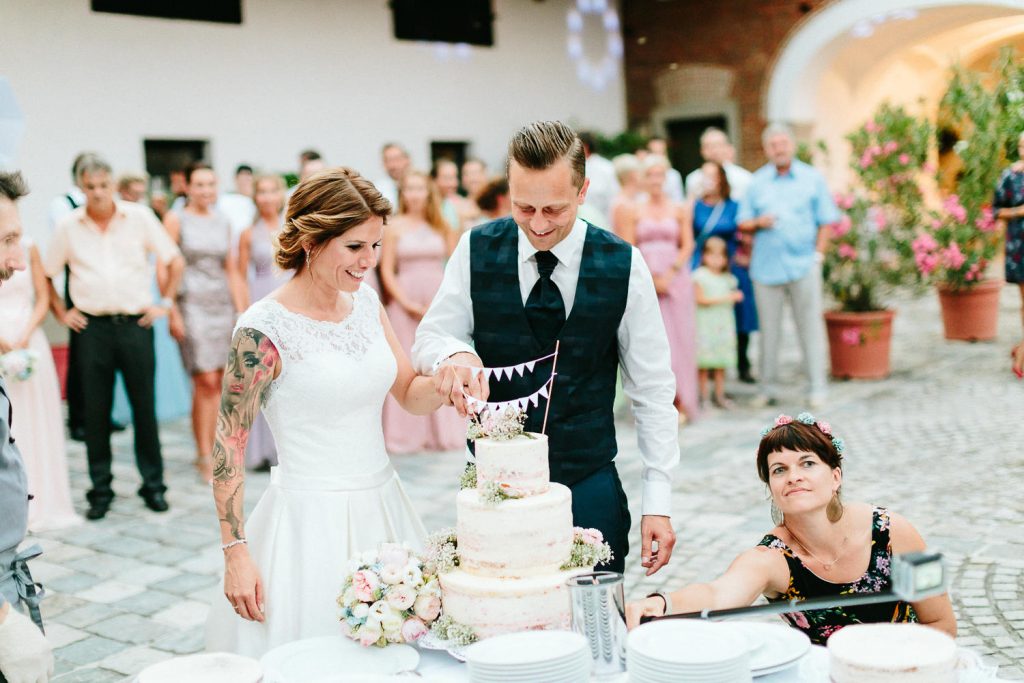 Theresa+Matthias - TM-Hochzeit-Kletzmayrhof-079.jpg