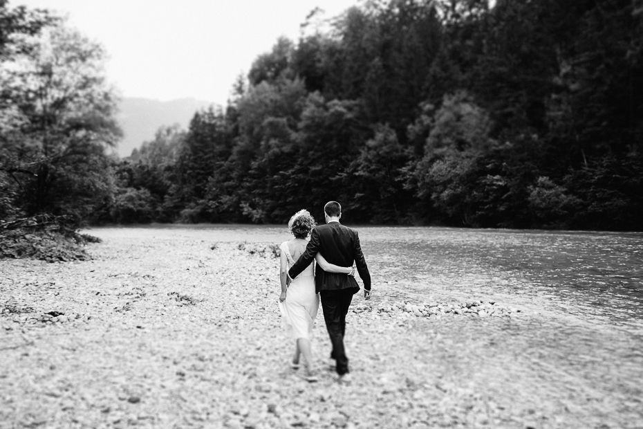 Johanna+Michael - JM-Hochzeit-Stift-Schlierbach-048.jpg