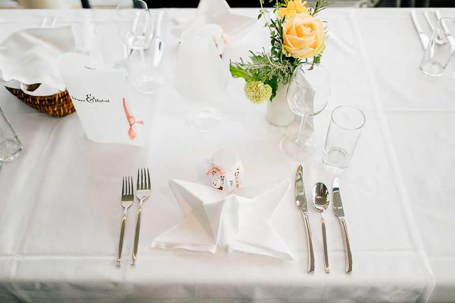 Johanna+Michael - JM-Hochzeit-Stift-Schlierbach-054.jpg