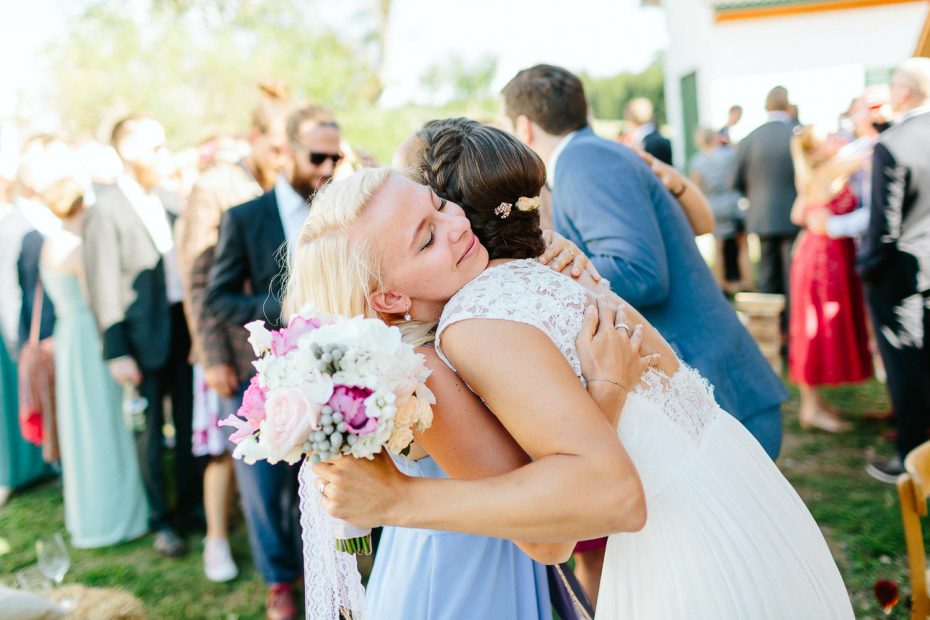 Julia+Daniel - JD-Hochzeit-Weingut-Holler-053.jpg