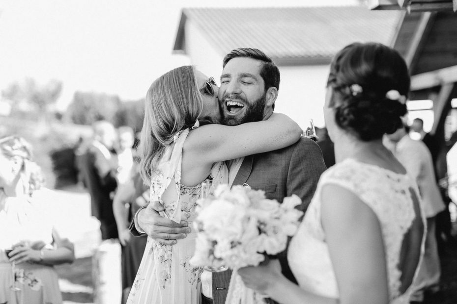 Julia+Daniel - JD-Hochzeit-Weingut-Holler-055.jpg