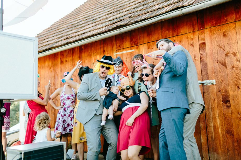 Julia+Daniel - JD-Hochzeit-Weingut-Holler-059.jpg