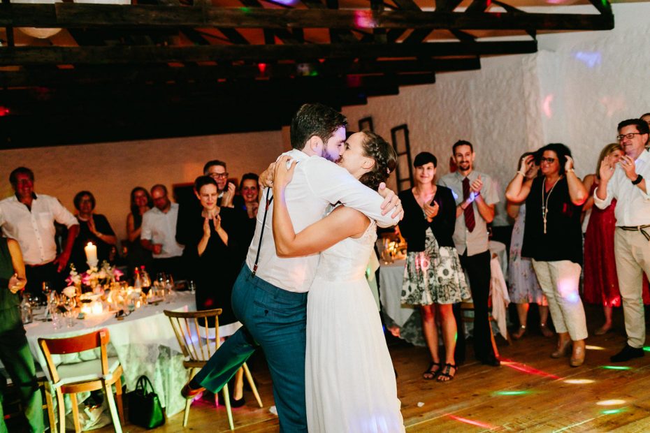 Julia+Daniel - JD-Hochzeit-Weingut-Holler-104.jpg