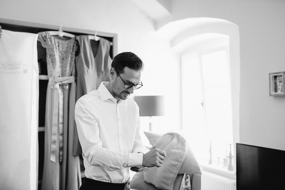 Michaela+Patrick - MP-Hochzeit-Schloss-Walpersdorf-008.jpg