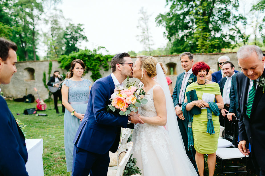 Michaela+Patrick - MP-Hochzeit-Schloss-Walpersdorf-020.jpg