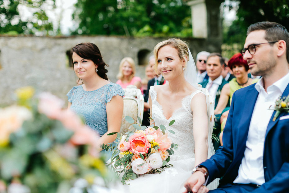 Michaela+Patrick - MP-Hochzeit-Schloss-Walpersdorf-025.jpg