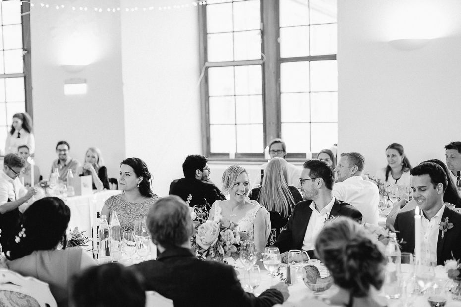 Michaela+Patrick - MP-Hochzeit-Schloss-Walpersdorf-074.jpg