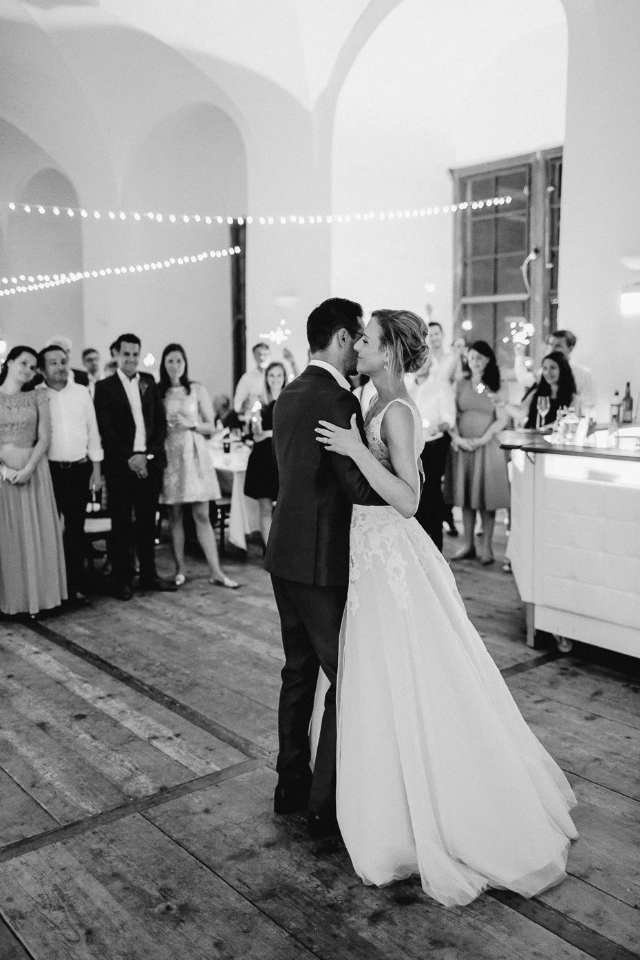 Michaela+Patrick - MP-Hochzeit-Schloss-Walpersdorf-078.jpg