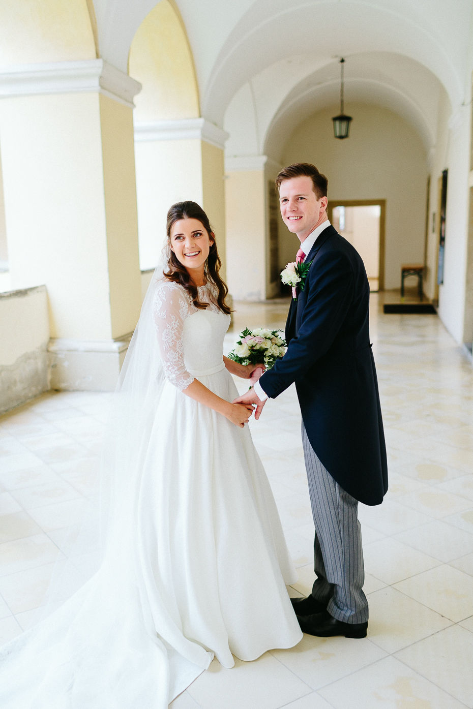 Valentina+Matthias - VM-Hochzeit-Schlosspark-Mühlbach-am-Manhartsberg-044.jpg