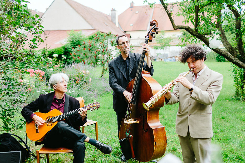 Valentina+Matthias - VM-Hochzeit-Schlosspark-Mühlbach-am-Manhartsberg-045.jpg