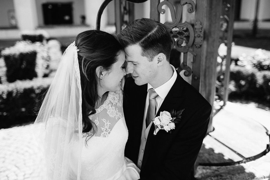 Valentina+Matthias - VM-Hochzeit-Schlosspark-Mühlbach-am-Manhartsberg-059.jpg